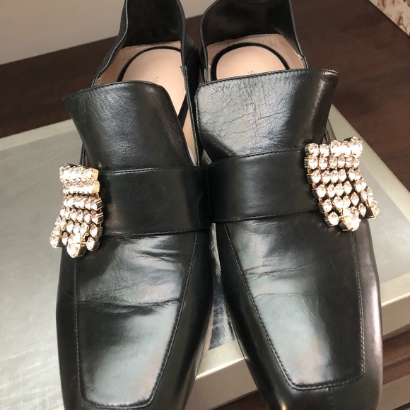 Stuart Weitzman Shoes - Picture 2 of 8